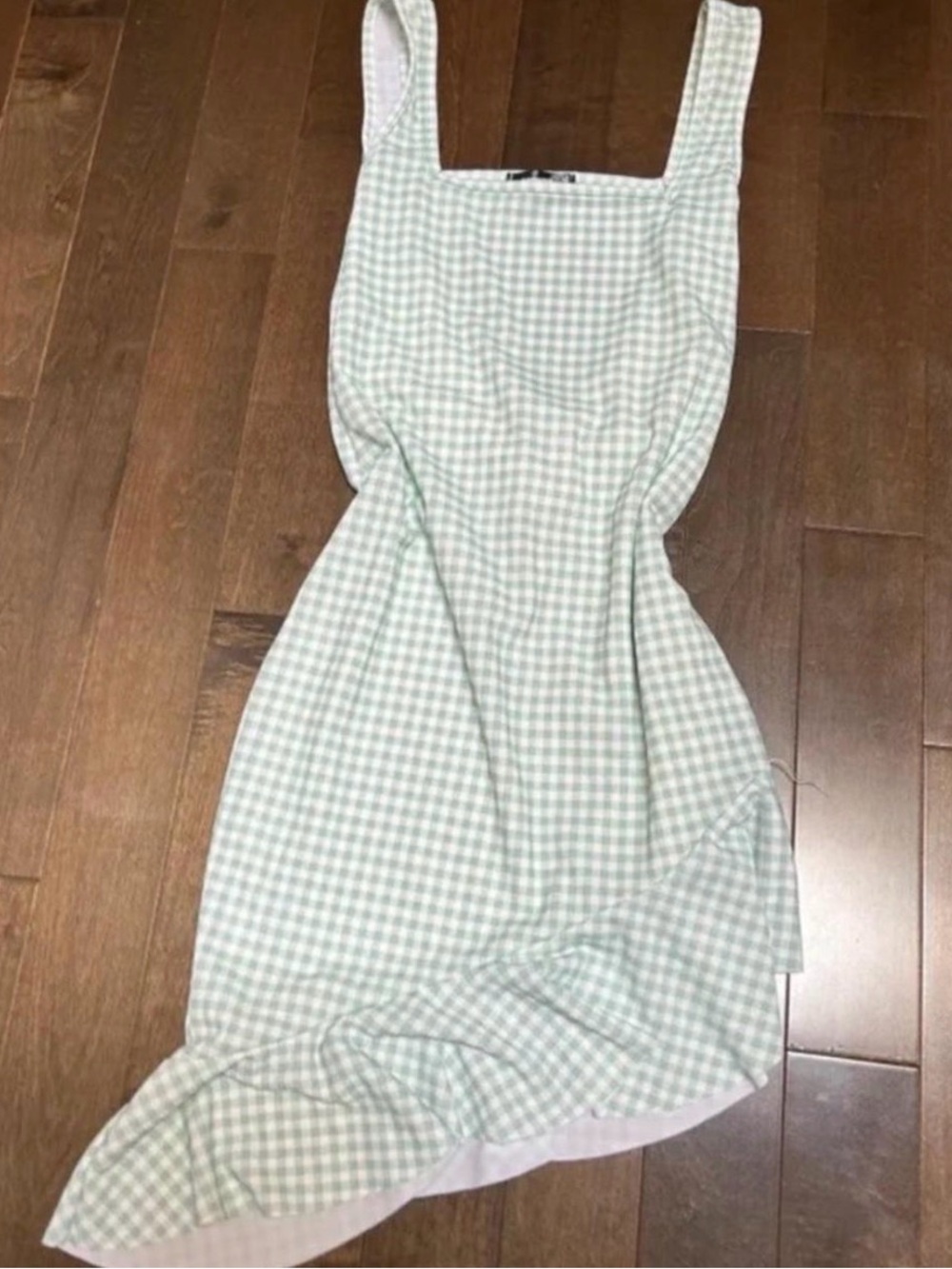 Missguided Light Green Gingham Square Neck Midi Dress